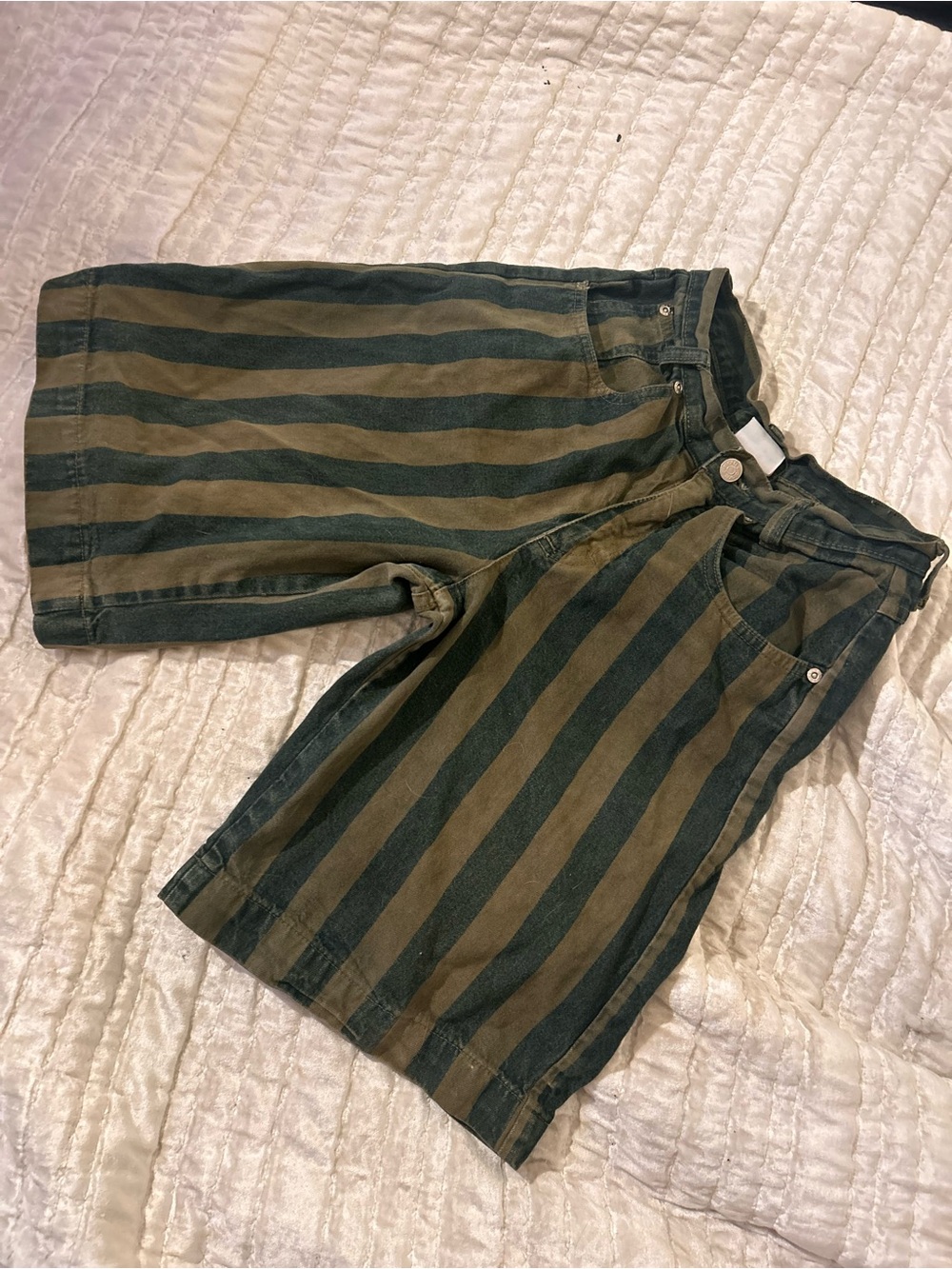Cherokee Men's Olive and Dark Green Vertical Stripe Jean Shorts